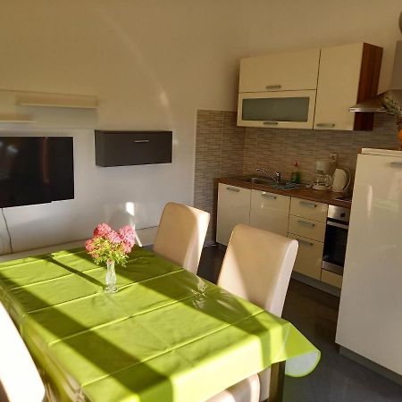 Apartment Valerija Baska  Luaran gambar