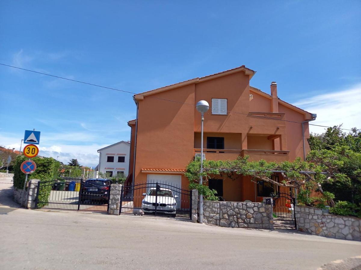 Apartment Valerija Baska  Luaran gambar