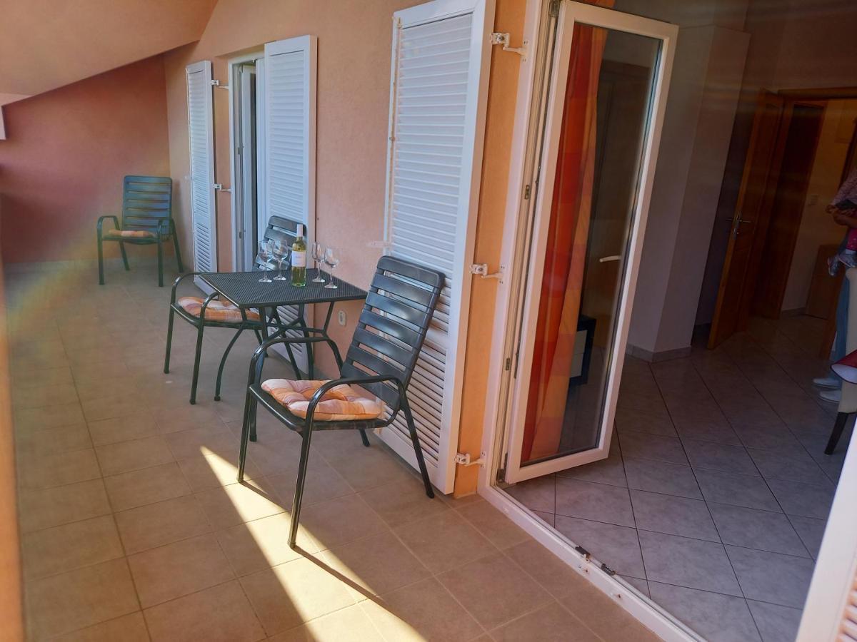 Apartment Valerija Baska  Luaran gambar